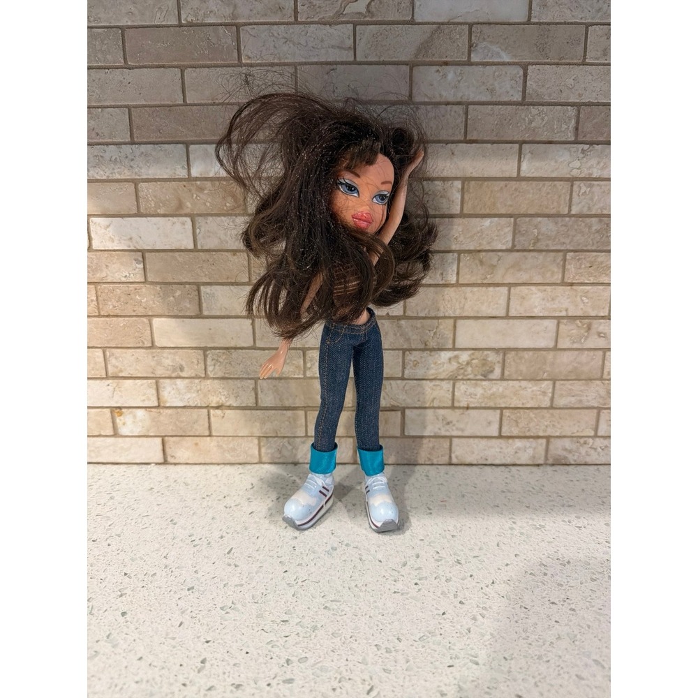 Bratz Yasmin Doll 2001‎ MGA Y2K Original Outfit Vintage